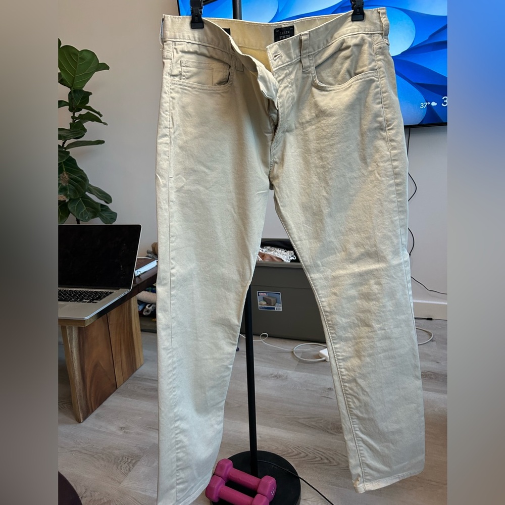 J. Crew Men's Slim Jeans in Cream